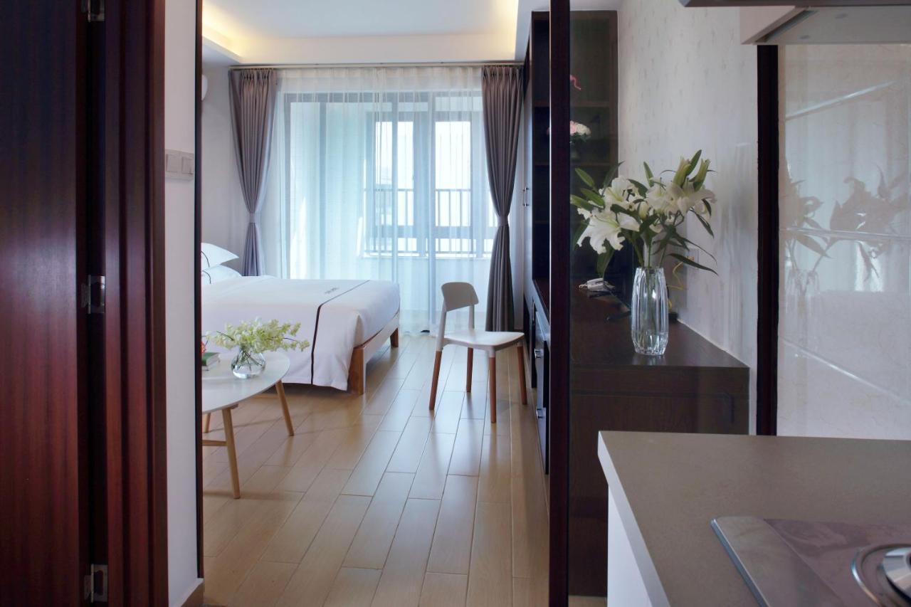Care Residential Hotel Haikou  Esterno foto