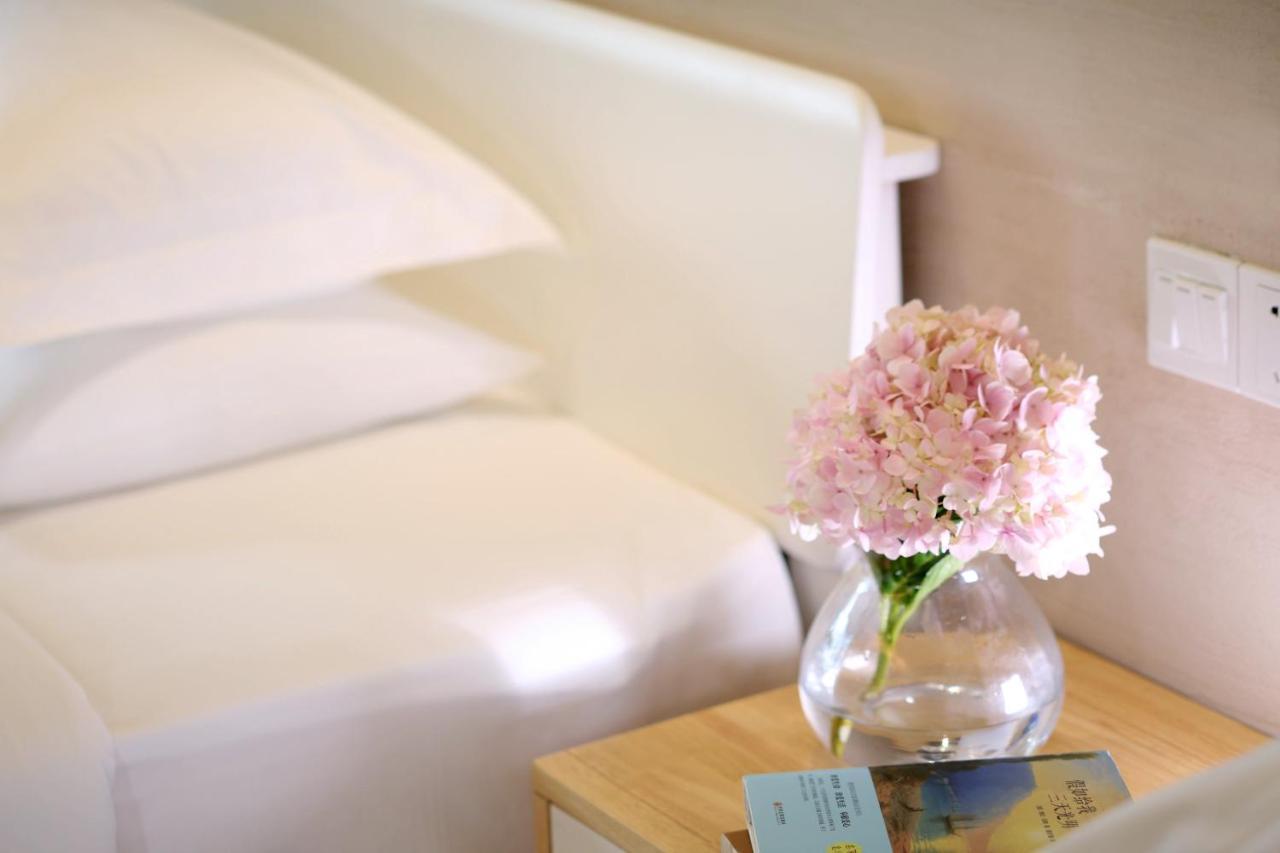 Care Residential Hotel Haikou  Esterno foto