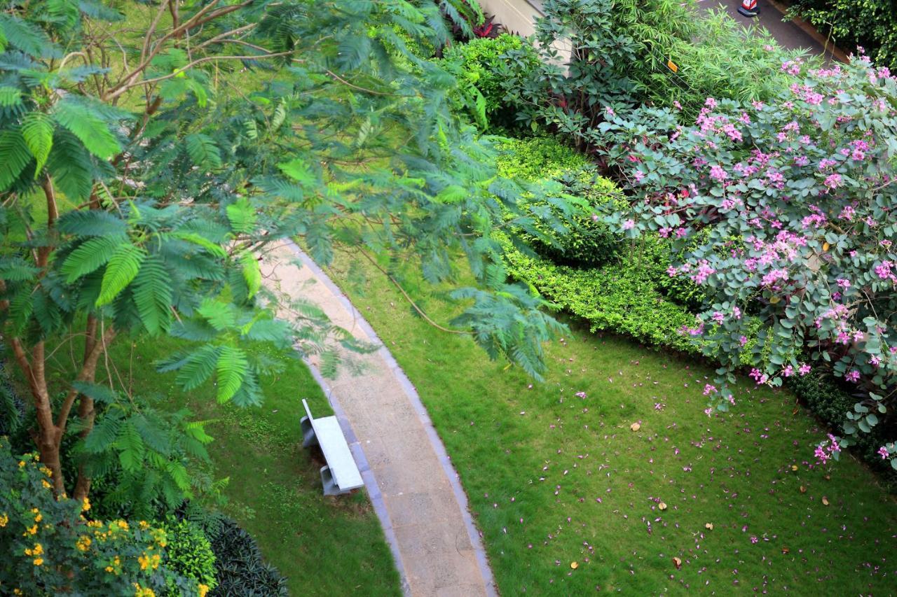 Care Residential Hotel Haikou  Esterno foto